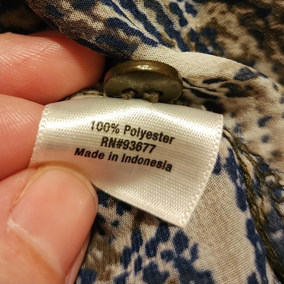 A.N.A. Snakeskin Print Sheer Henley Blouse Women's Small S Flowy Lightweight Top - Picture 5 of 6